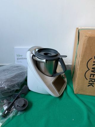 Bimby TM6 Vorwerk completo di tutto in garanzia