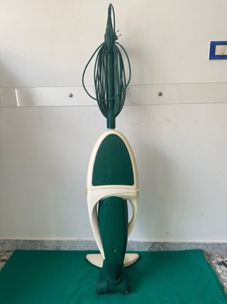 vorwerk Folletto vk131 + spazzola hd con le ruote