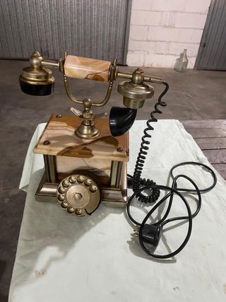 Telefono antico in onice e ottone