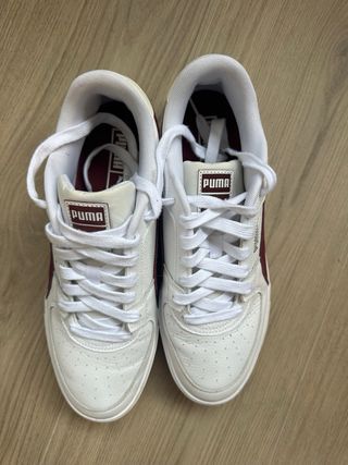 Zapatillas Puma blanco y granate Talla 46