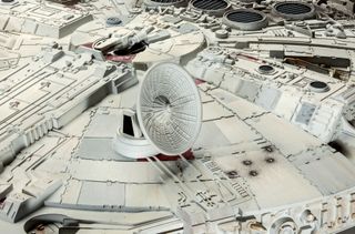 Maqueta Halcon Milenario Millennium Falcon 1/72