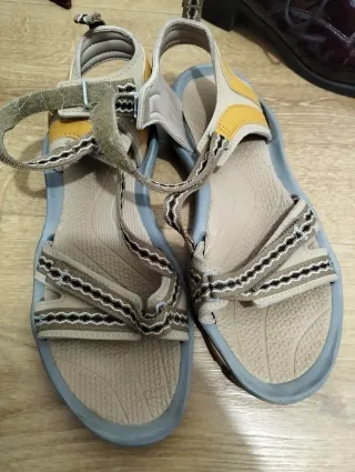 Sandalias Verano Beige y Amarillo