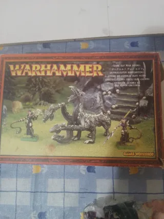 Hidra Metal Warhammer Caja