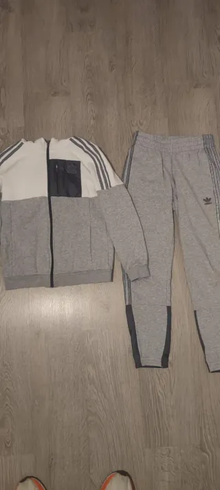 Chándal Adidas Talla 12 . Original