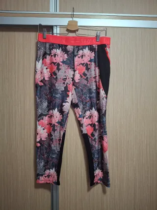 Mallas Decathlon Florales
