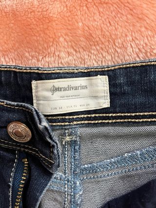 Vaqueros cortos Stradivarius Talla 34
