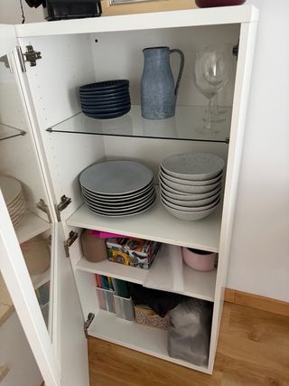 Vitrina BESTÅ Ikea
