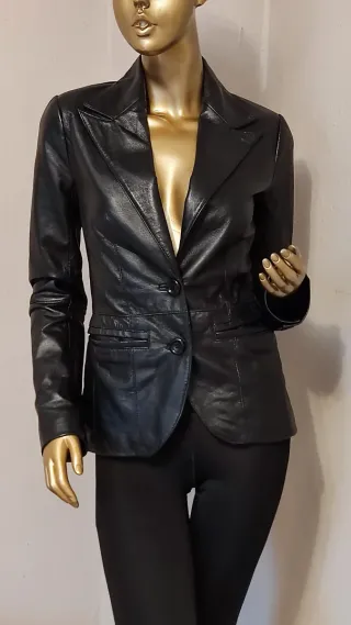 Americana Piel Negra Blanco Talla XS