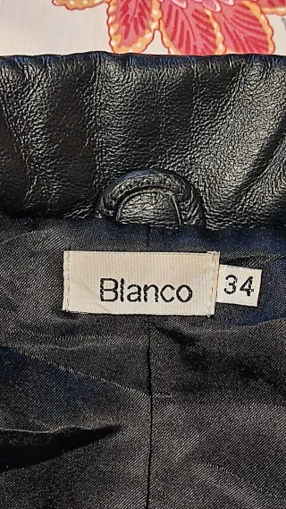 Americana Piel Negra Blanco Talla XS