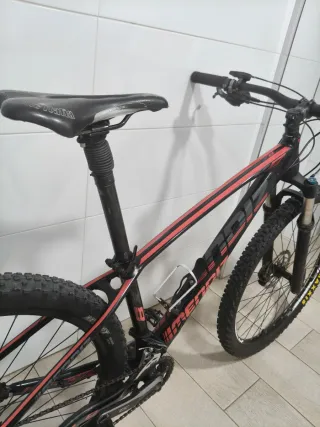 Bicicleta Mendiz X8. 29"