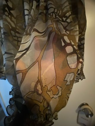 Blusa transparente estampada