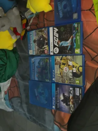 Lote Juegos PS4: FC 24, FIFA 17, Watch Dogs 2
