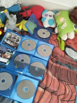 Lote Juegos PS4: FC 24, FIFA 17, Watch Dogs 2