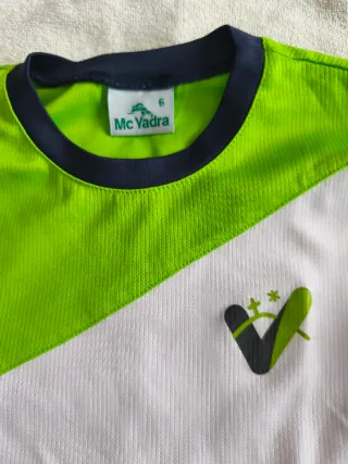 Camiseta Vedruna Manga Larga Verde y Blanca Talla