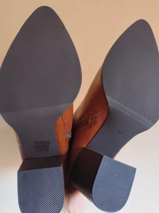 Botas de tacón marrones