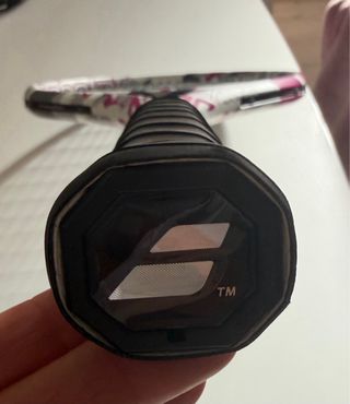 Raqueta de tenis Wilson con funda