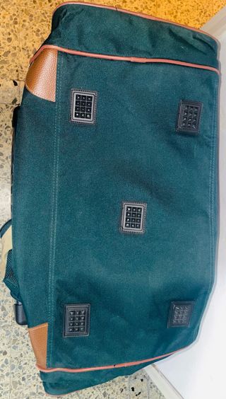 Maleta deportiva Rooklle verde y beige