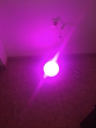 Lámpara de mesa moderna