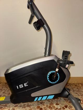 Bicicleta Estática ISE con Respaldo
