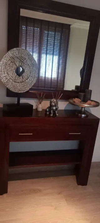 Mueble recibidor con espejo