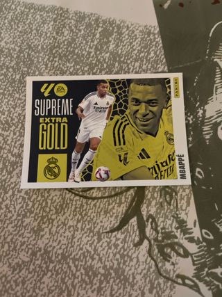 Cromo Mbappé Supreme Extra Gold Panini