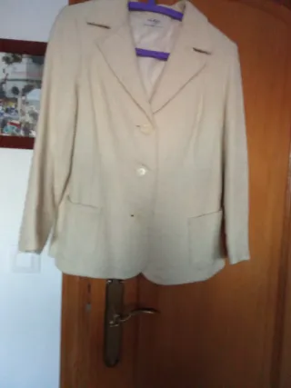 Chaqueta de señora lana cruda