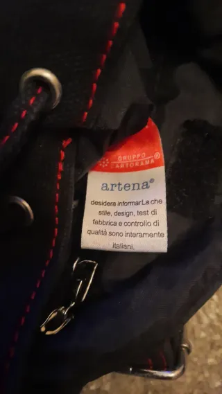 Borsetta Sweet Year nera con paillettes