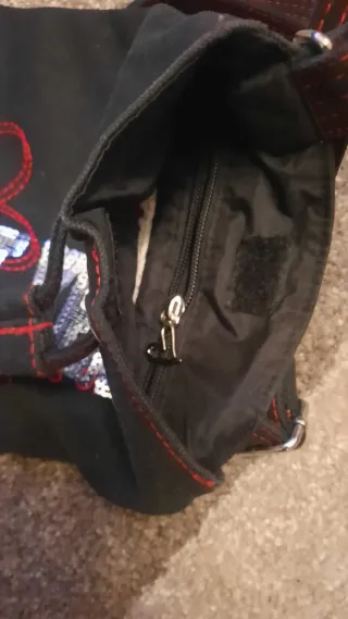 Borsetta Sweet Year nera con paillettes