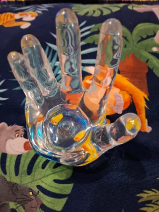 Figura decorativa de patitos en agua