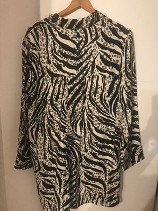 Camisa Bimba y Lola Animal Print Talla M