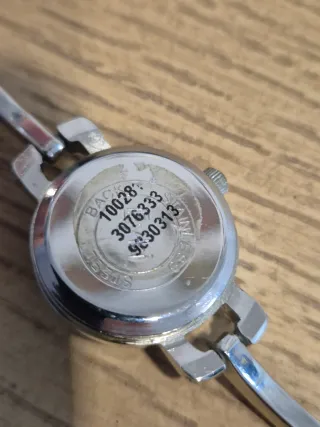 Relógio EYKI Senhora Prata e Branco