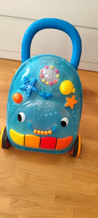 Andador Ballena B. Toys