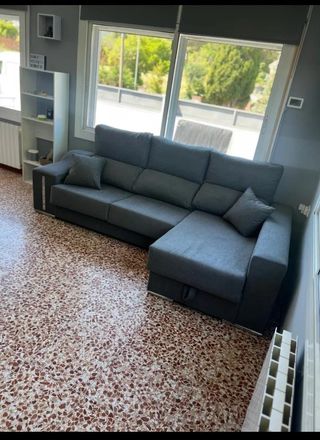 Sofá modular gris tela