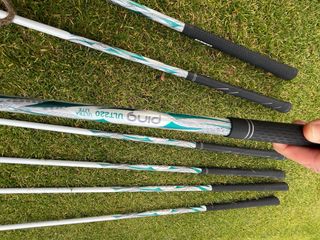 Palos de Golf PING Rhapsody Ult 220