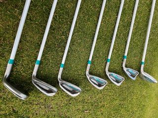 Palos de Golf PING Rhapsody Ult 220