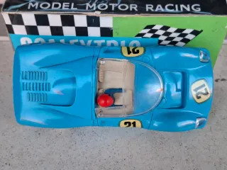 SCALEXTRIC FERRARI 330 GT