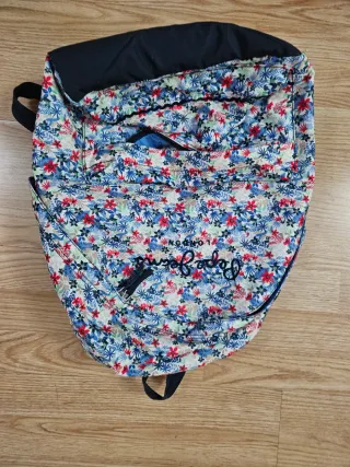 Mochila Pepe Jeans flores