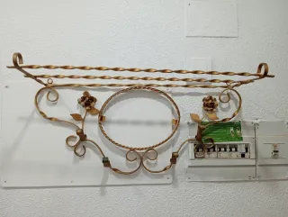 Perchero Forja Antiguo Dorado