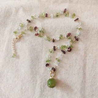 Collana agata verde, granato, peridoto