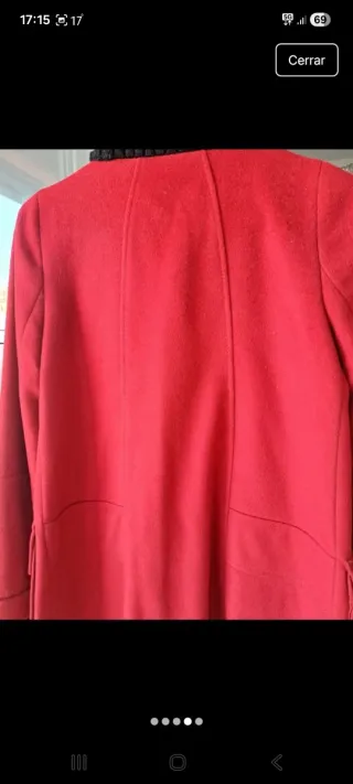 Abrigo rojo mujer