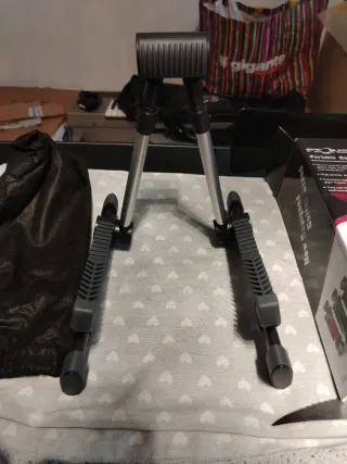 Supporto per chitarra FzOne S-5