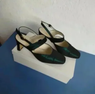 Zapatos Sole Piel Slingback Verdes