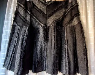 Falda Mini Texturizada Estilo Patchwork Oscuro