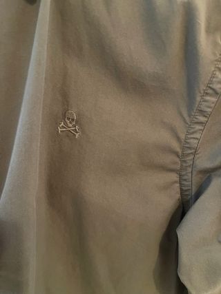 Camisa Scalpers verde. Talla M