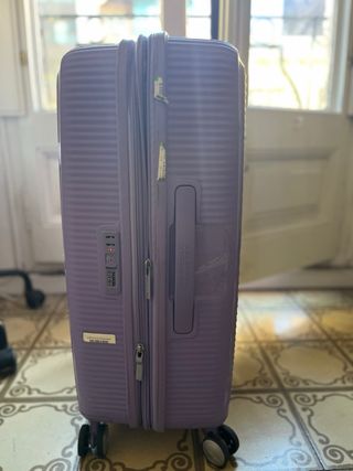 Maleta American Tourister Morada Ruedas