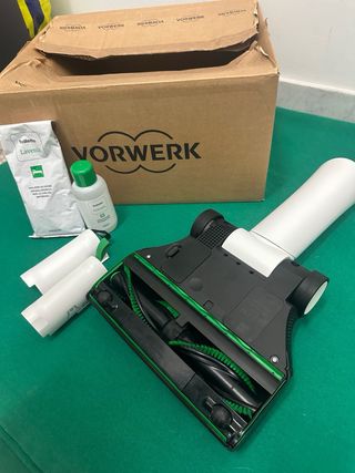 Spazzola Folletto multifunzione senza fili vk7s