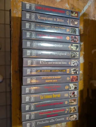 Lotto 12 VHS Documentari Guerra Storia