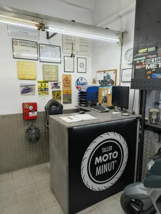 Traspaso taller de motos