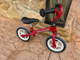 Bici roja de equilibrio sin pedales Chicco