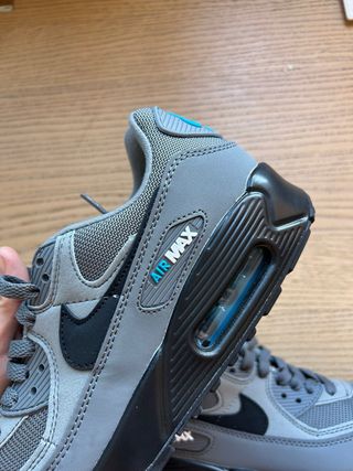 Nike Air Max 90 Zapatillas Grises y Negras